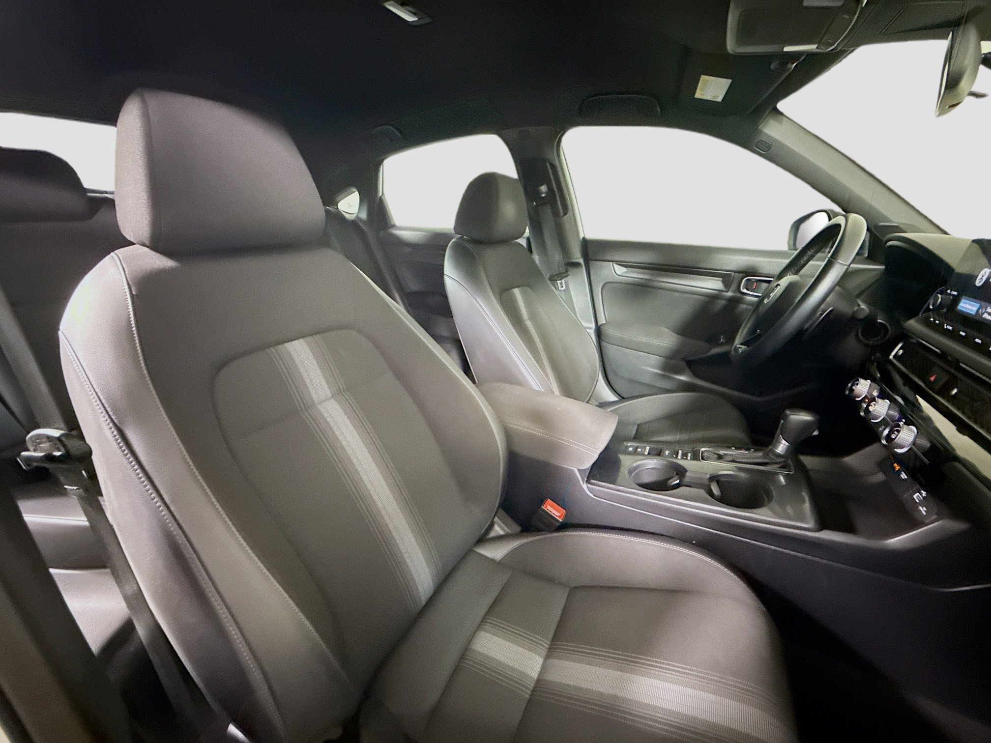 Used 2022 Honda Civic Sport image 29