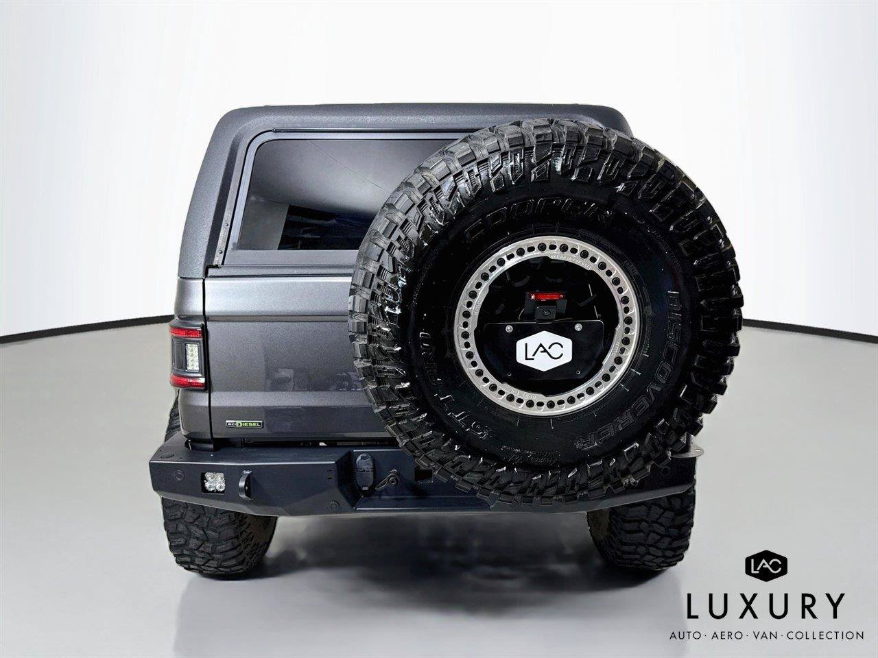 Used 2022 Jeep Gladiator Rubicon w/ Dual Top Group AWD/4WD image 7