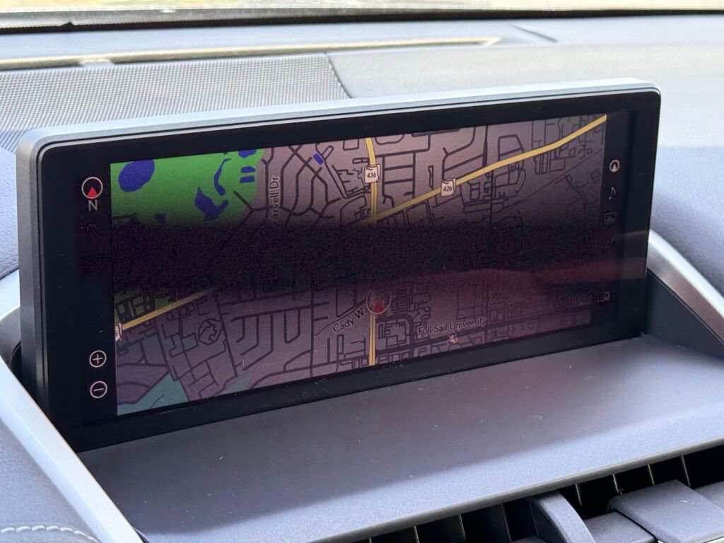 Used 2021 Lexus NX 300 image 7