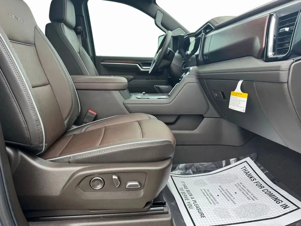 New 2026 GMC Sierra 2500 Denali w/ Denali Reserve Package AWD/4WD image 16