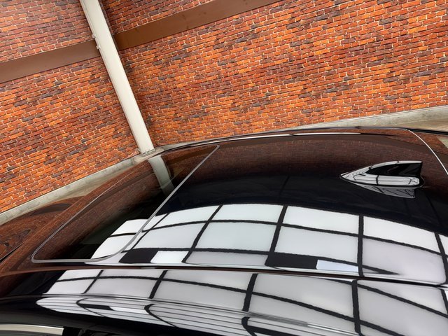 Used 2025 Acura TLX w/ Technology Package image 25