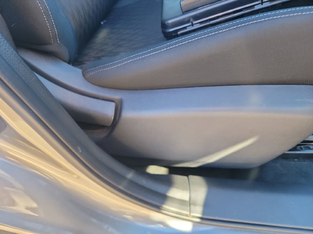 Used 2020 Nissan Rogue S AWD/4WD image 23