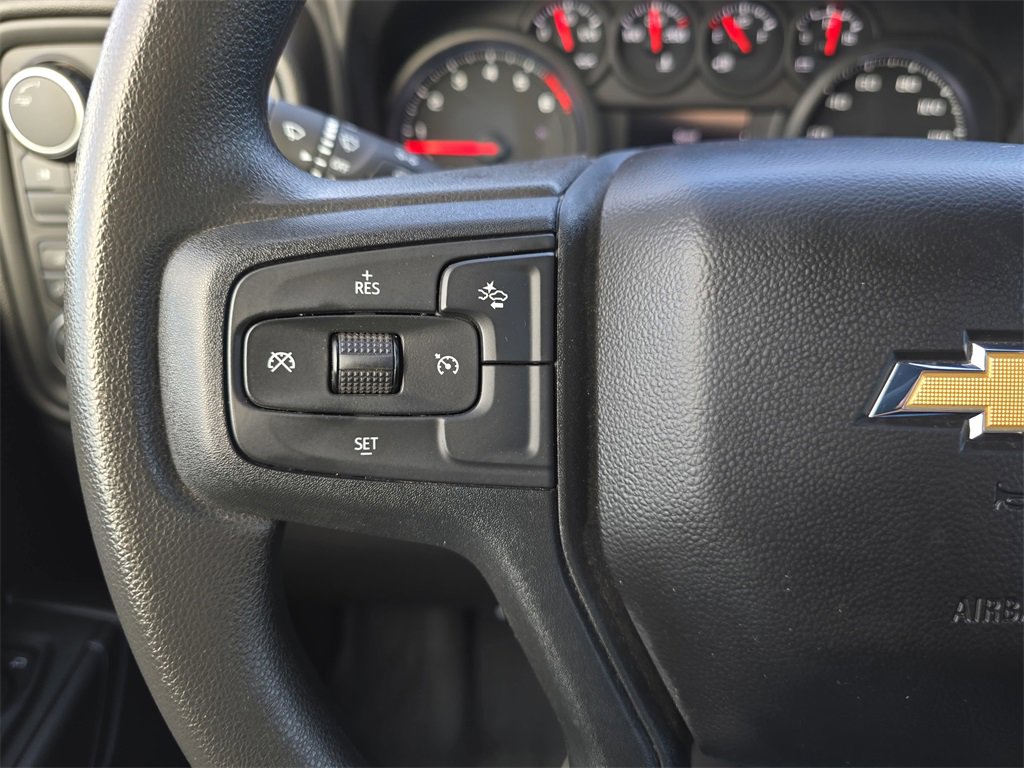 Used 2024 Chevrolet Silverado 2500 Custom w/ Custom Value Package image 15