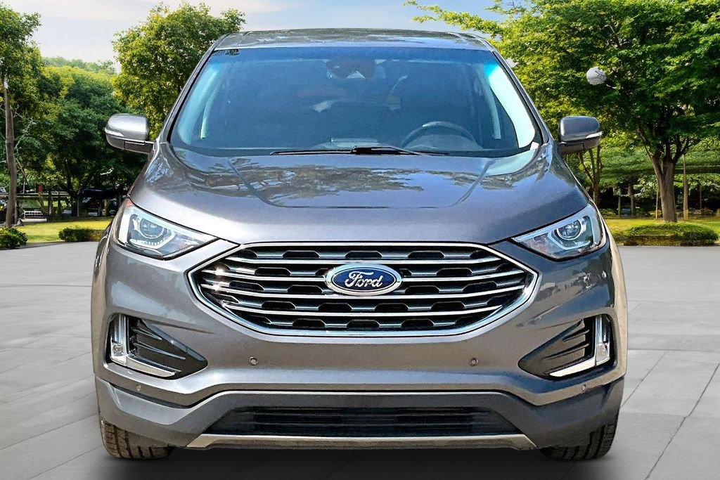 Used 2021 Ford Edge Titanium w/ Cargo Accessory Package FWD image 3