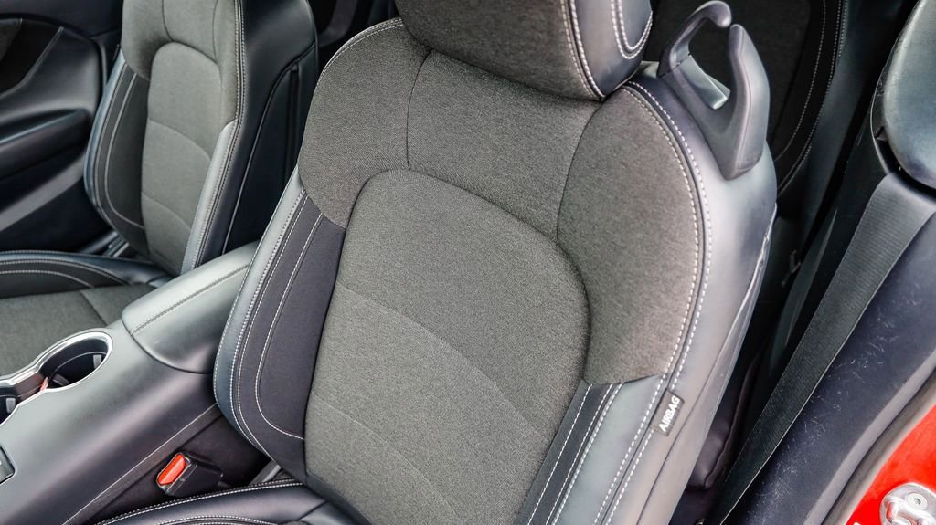 Used 2024 Ford Mustang EcoBoost image 30