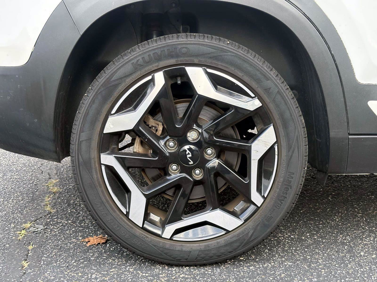 Certified 2024 Kia Seltos SX AWD/4WD image 32