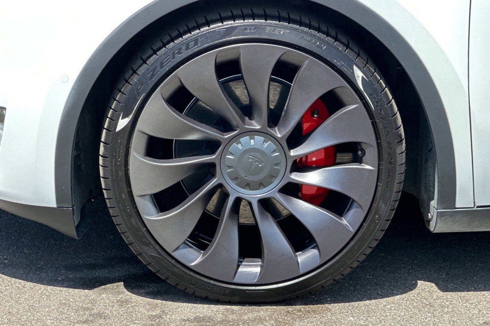 Used 2021 Tesla Model Y Performance AWD/4WD image 26