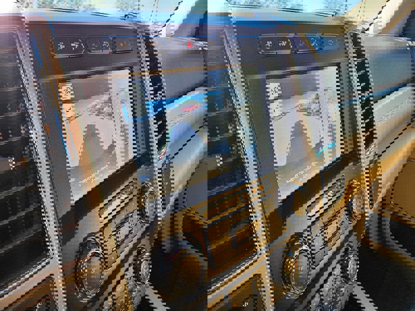 Used 2019 Ford F250 Lariat w/ Lariat Ultimate Package image 48