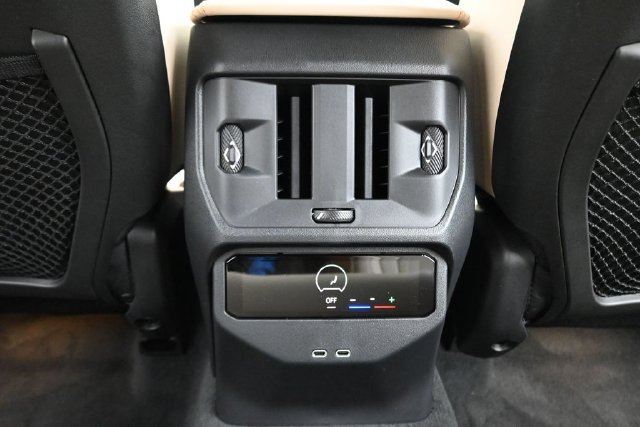 New 2026 BMW X3 xDrive30i w/ Convenience Package AWD/4WD image 17