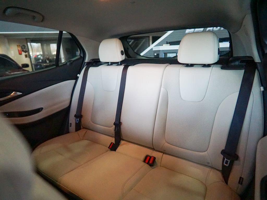 Used 2024 Buick Encore GX Sport Touring image 29