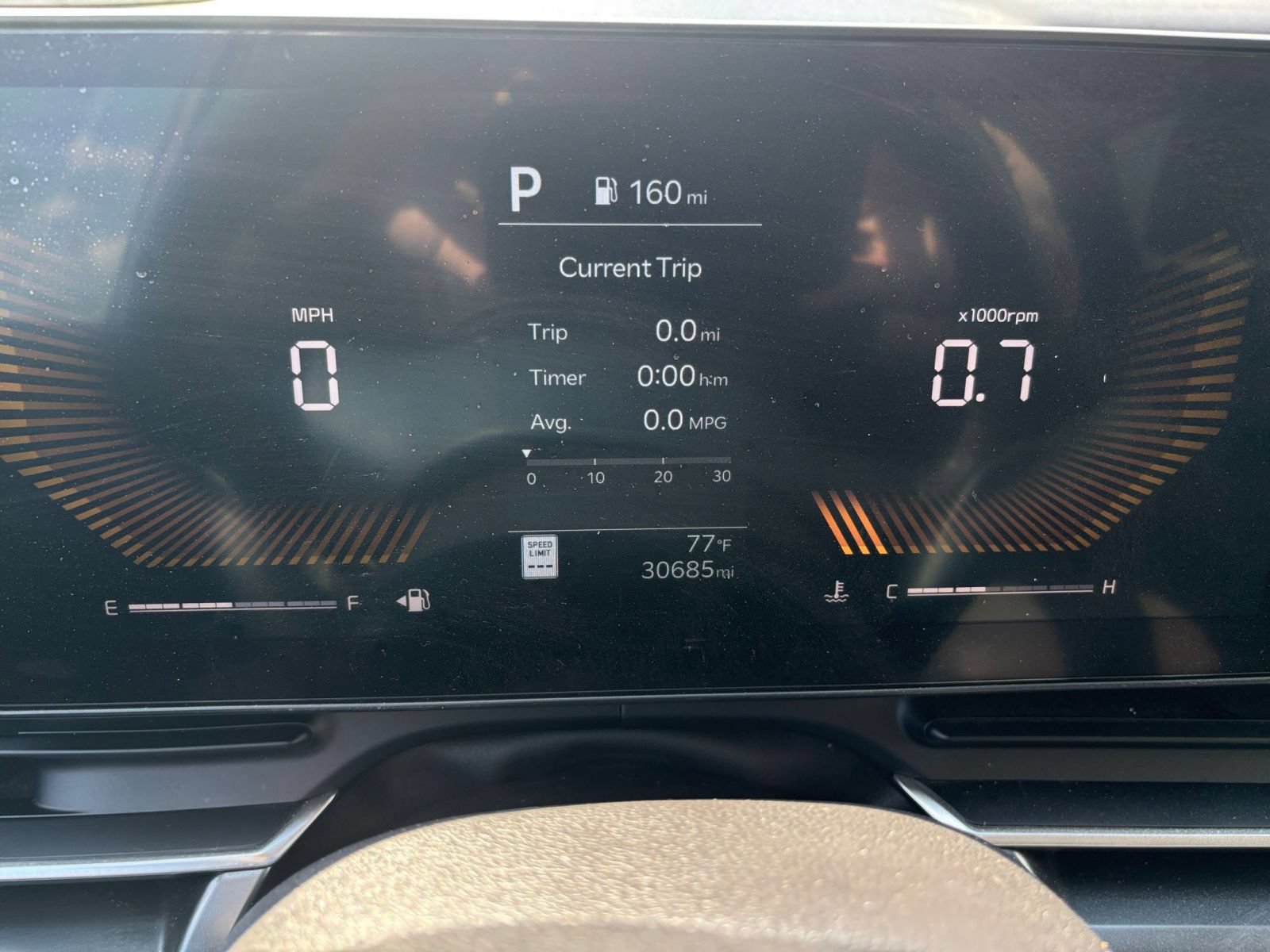Used 2026 Kia Carnival FWD image 42