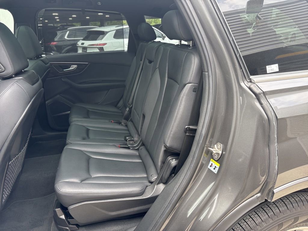Used 2023 Audi Q7 2.0T Premium Plus w/ Premium Plus Package image 14