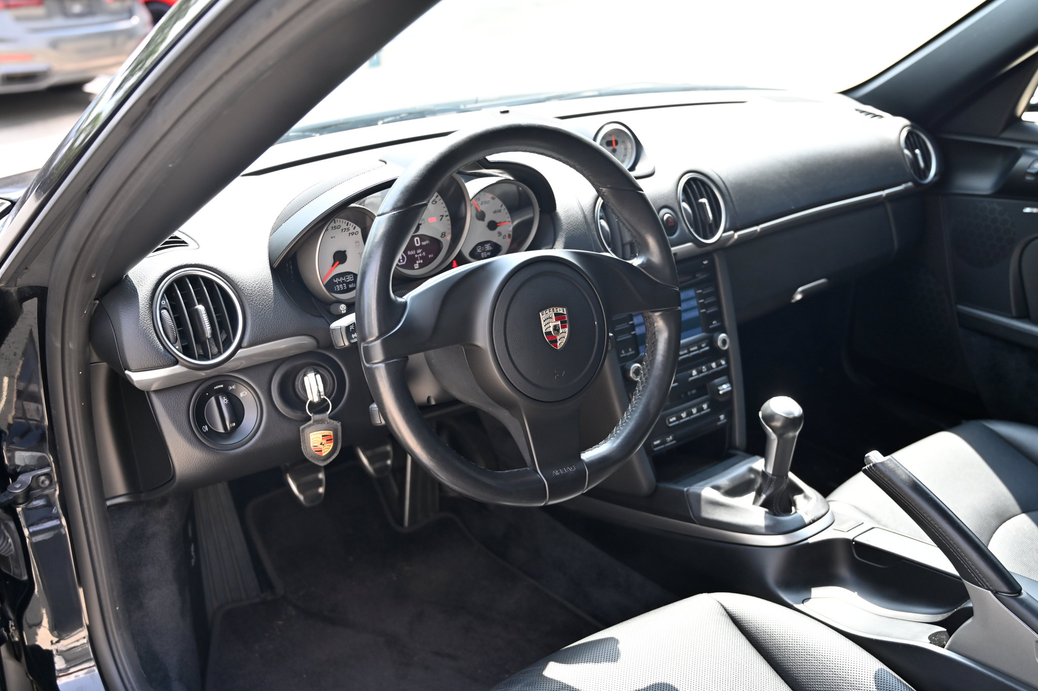 Used 2011 Porsche Cayman S RWD image 16