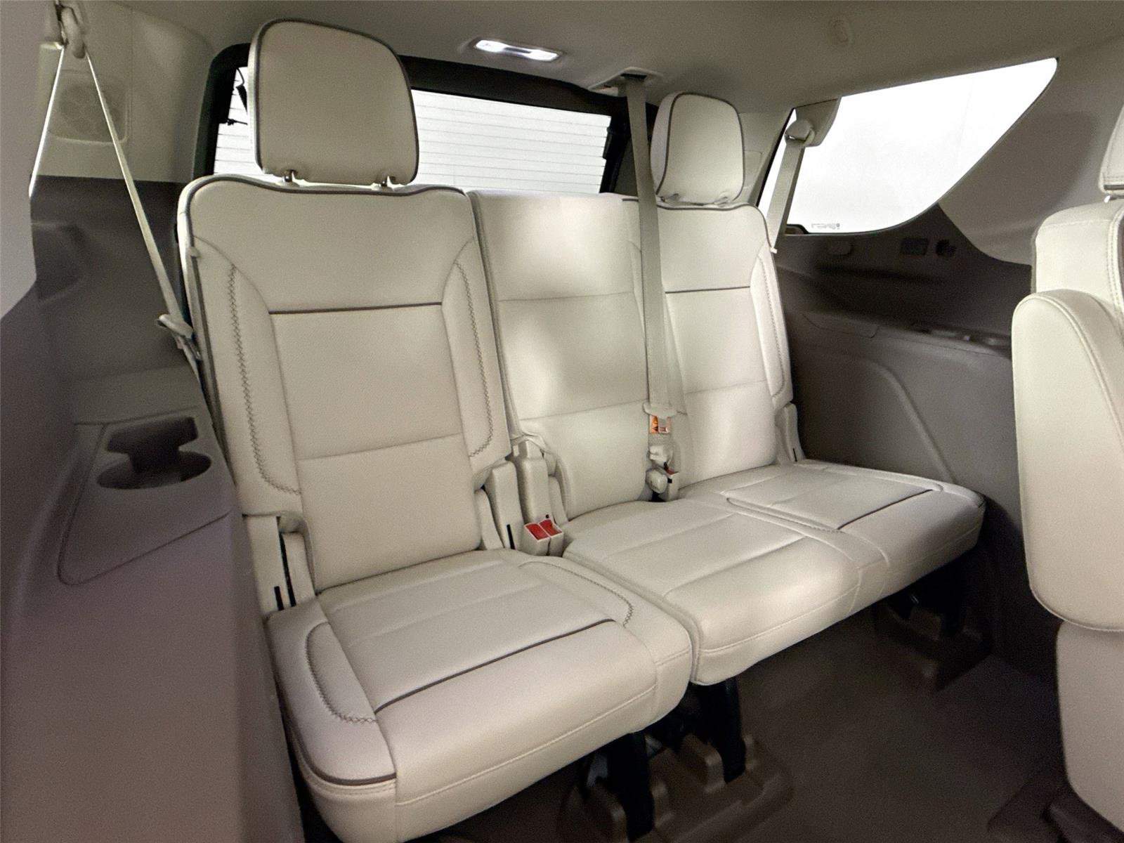 Used 2024 GMC Yukon Denali AWD/4WD image 43