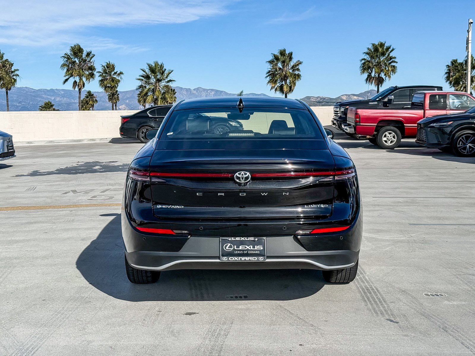 Used 2024 Toyota Crown Limited image 6