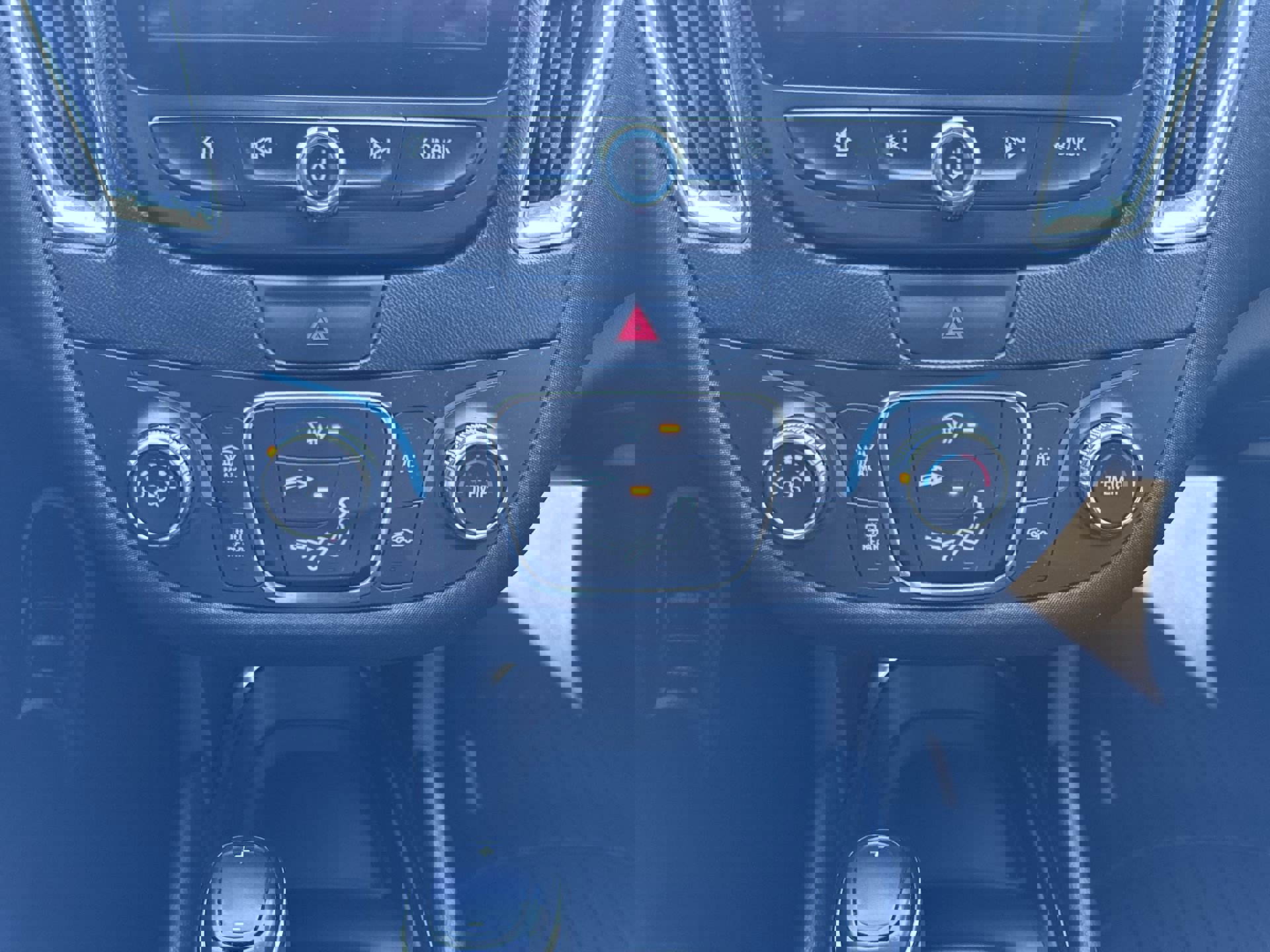 Certified 2017 Chevrolet Malibu LT image 19