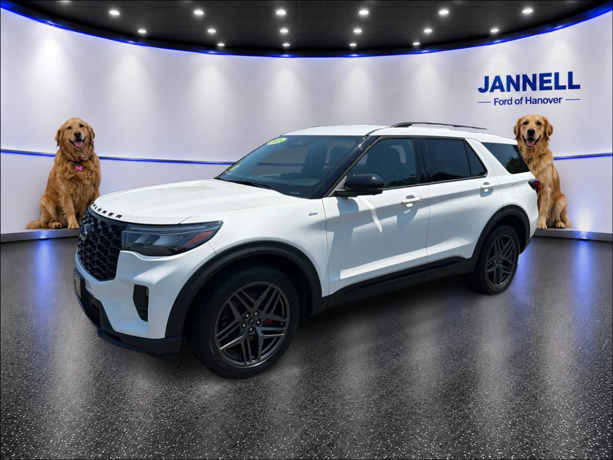 Used 2025 Ford Explorer ST-Line w/ ST-Line Street Pack