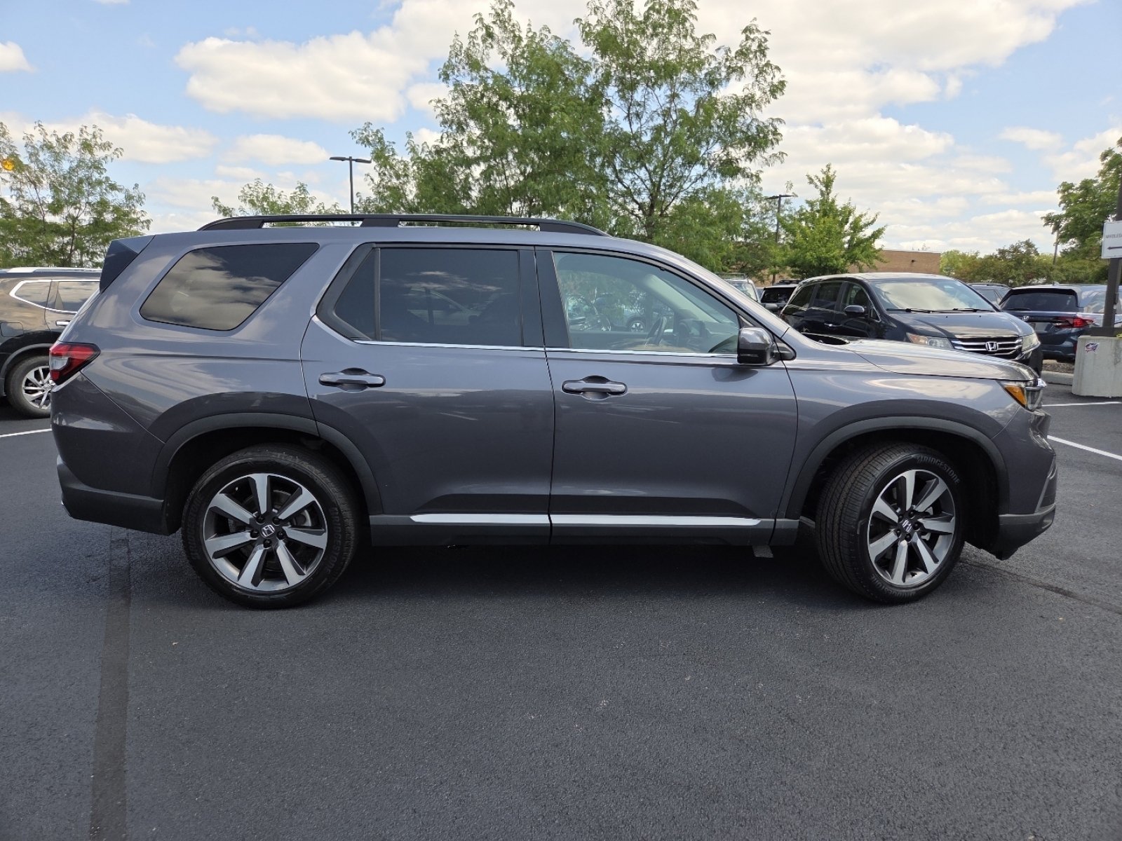 Certified 2024 Honda Pilot Touring image 25
