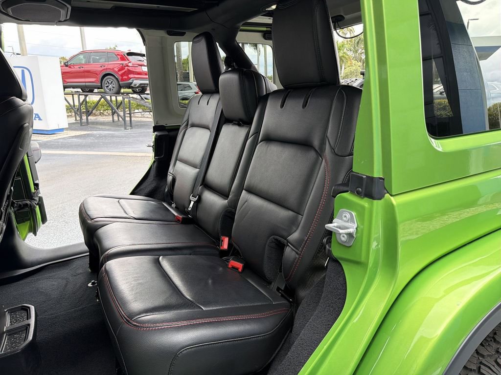 Used 2019 Jeep Wrangler Unlimited Rubicon image 25