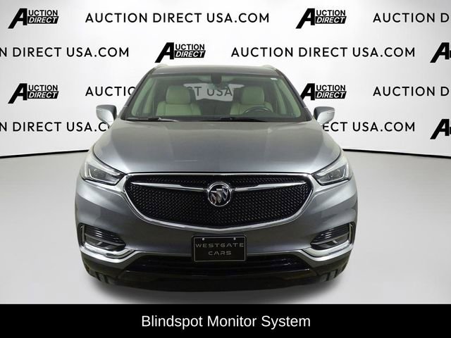 Used 2020 Buick Enclave Essence w/ LPO, Luxury Package image 3