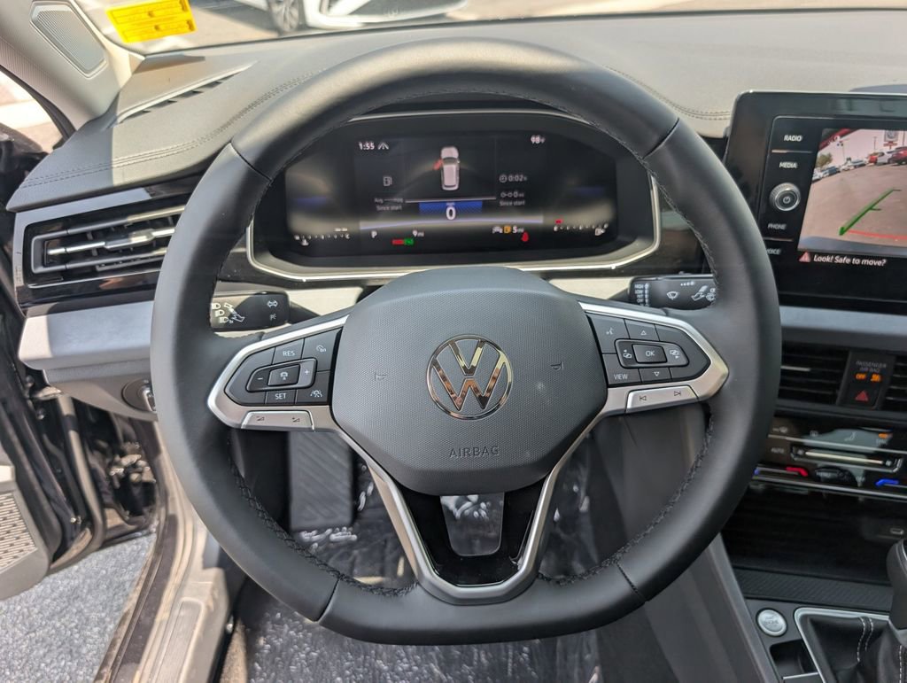 New 2025 Volkswagen Jetta SE image 15