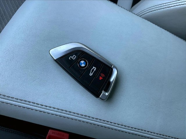 Used 2021 BMW M3 Competition RWD image 36