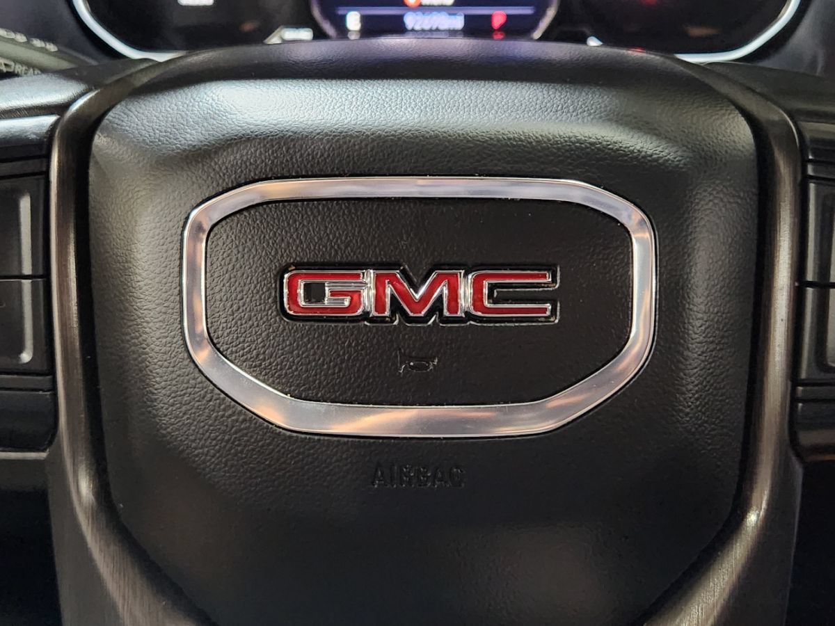 Used 2021 GMC Yukon XL AT4 w/ AT4 Premium Plus Package AWD/4WD image 49