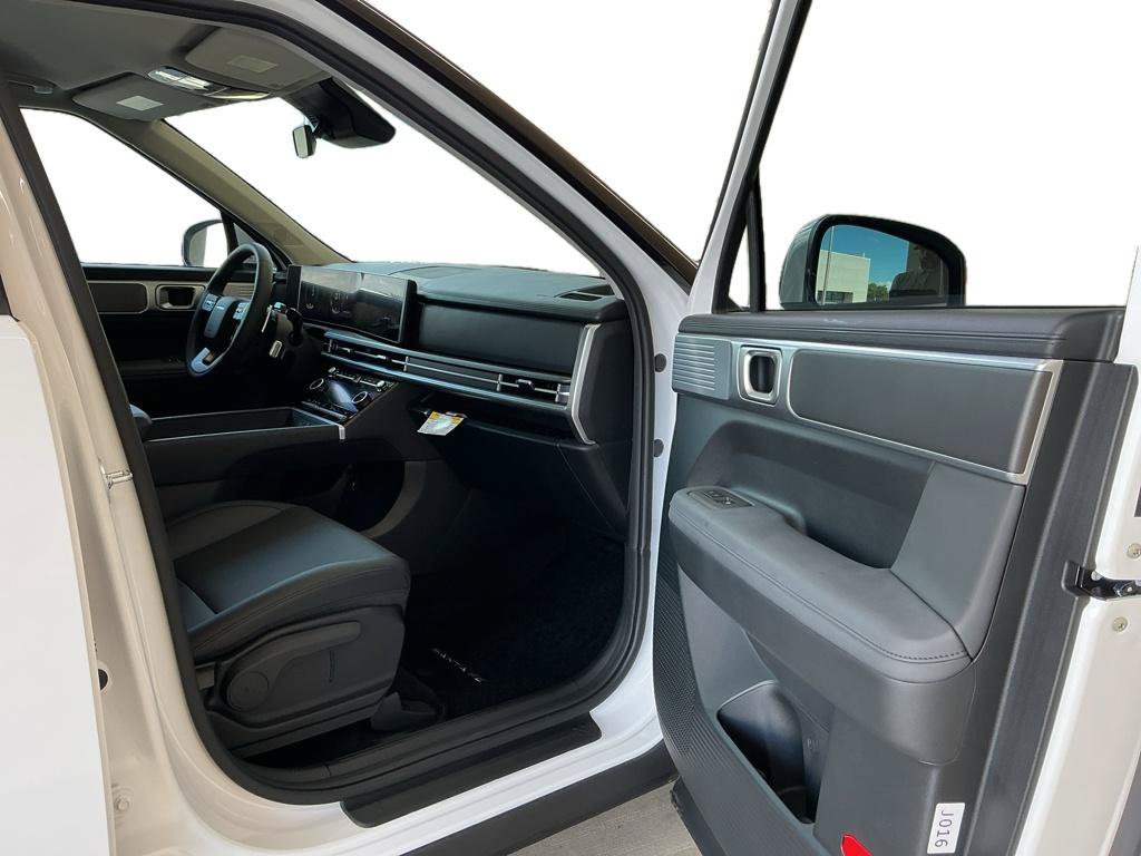 New 2026 Hyundai Santa Fe SEL FWD image 7