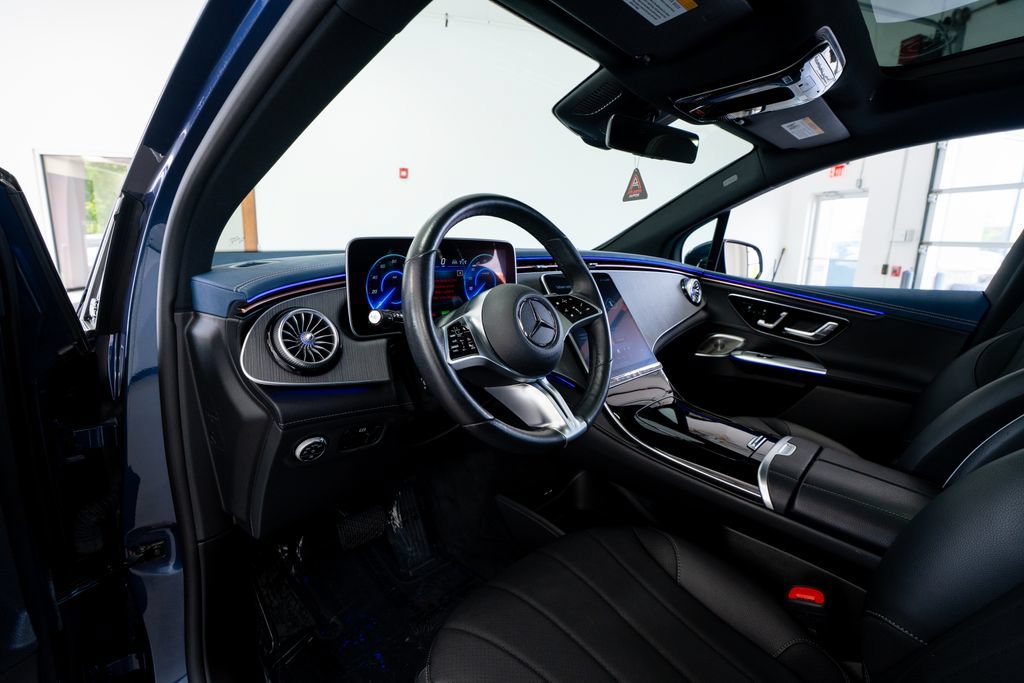 Used 2025 Mercedes-Benz EQE 350+ SUV image 29