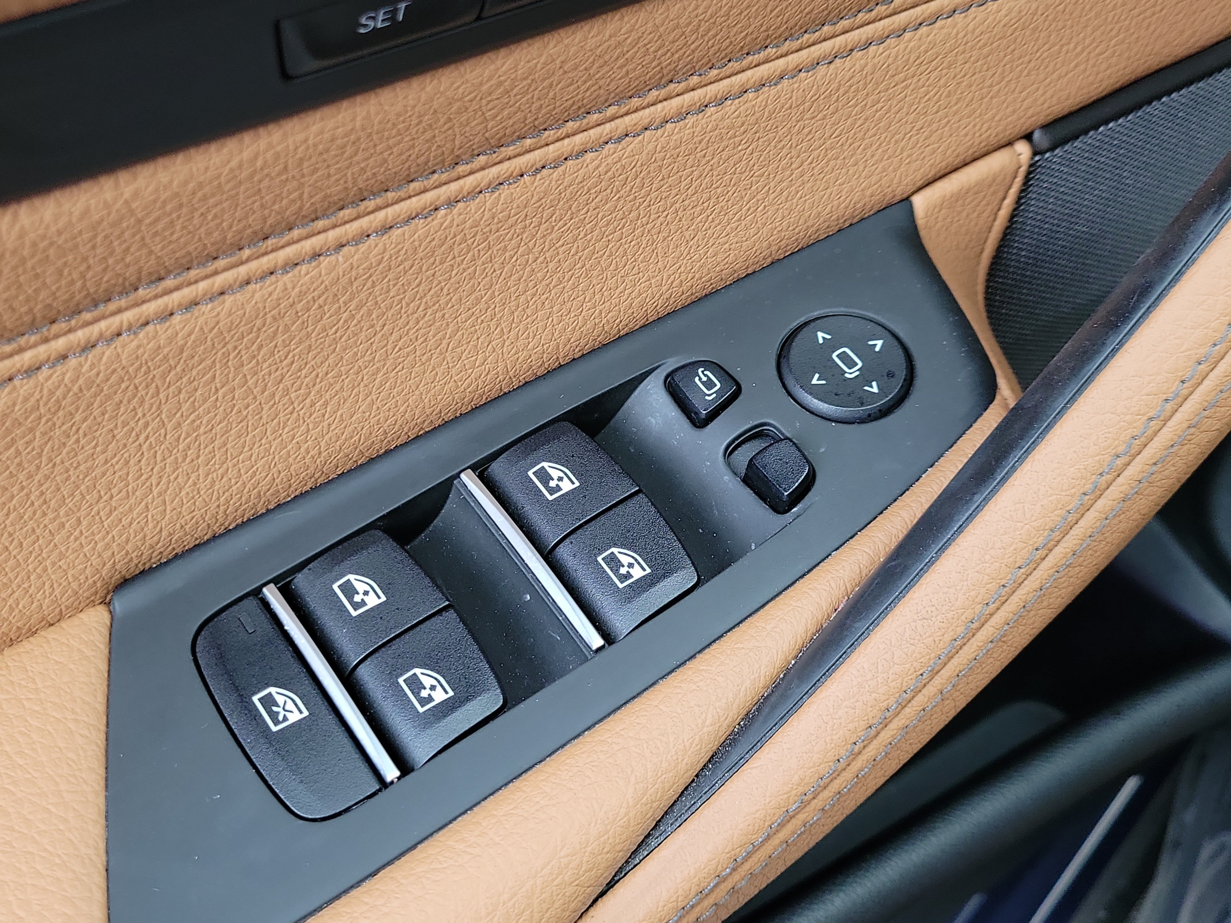 Used 2023 BMW 540i w/ Premium Package RWD image 26