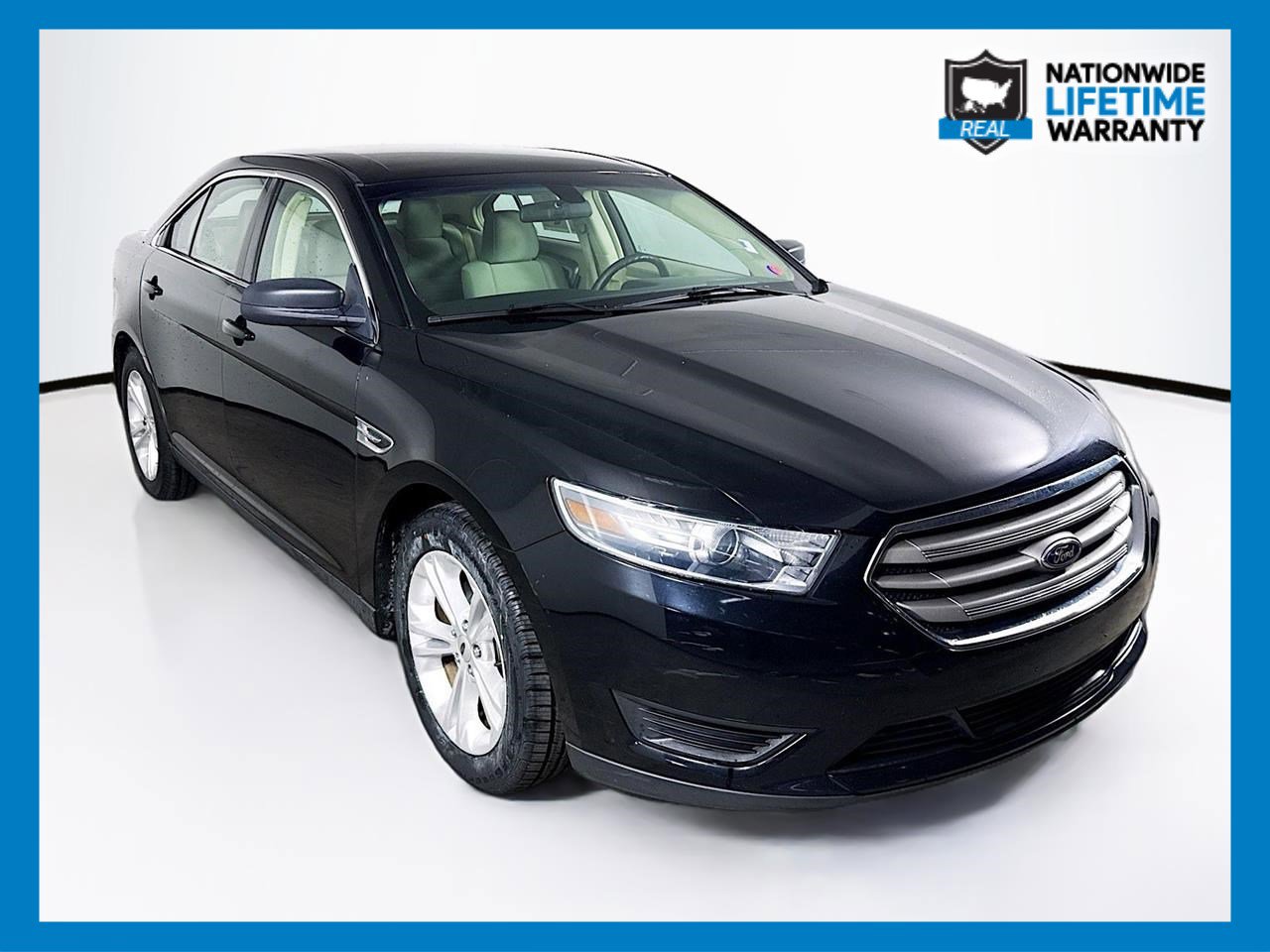 Used 2018 Ford Taurus SE image 1