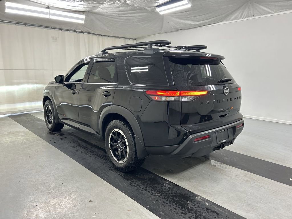 Used 2024 Nissan Pathfinder Rock Creek image 7