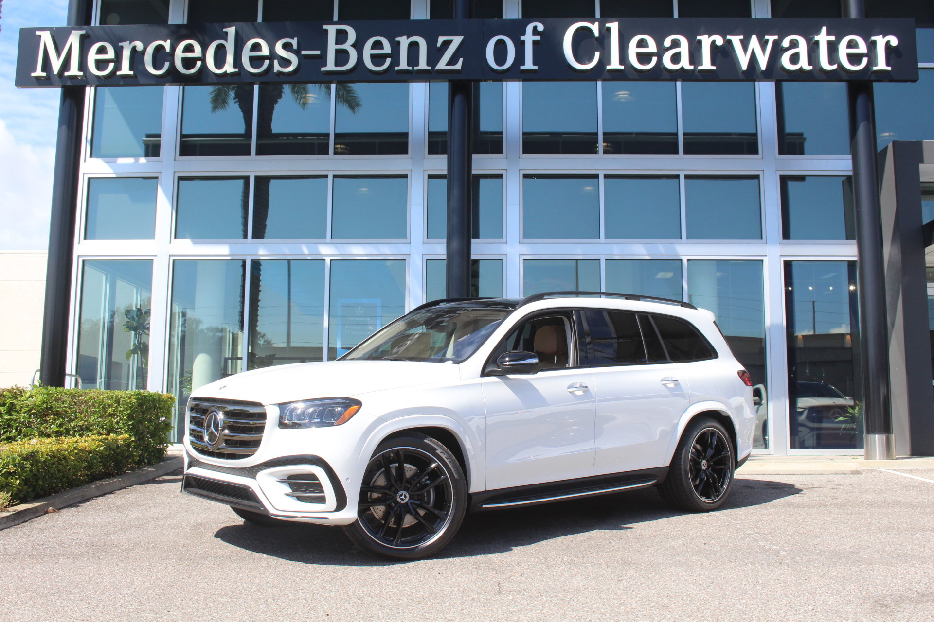 New 2026 Mercedes-Benz GLS 450 4MATIC image 1