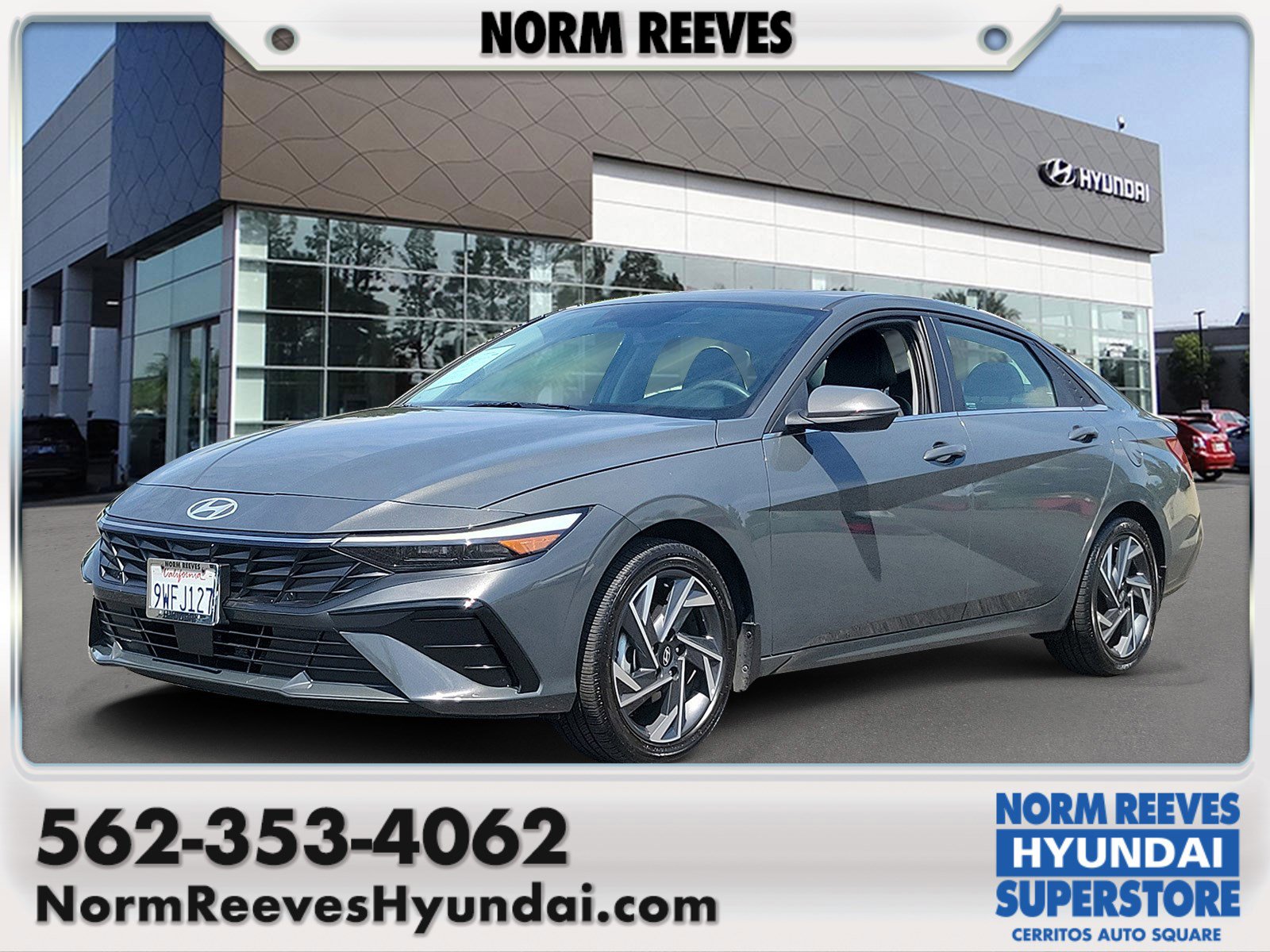 Certified 2025 Hyundai Elantra Limited image 1