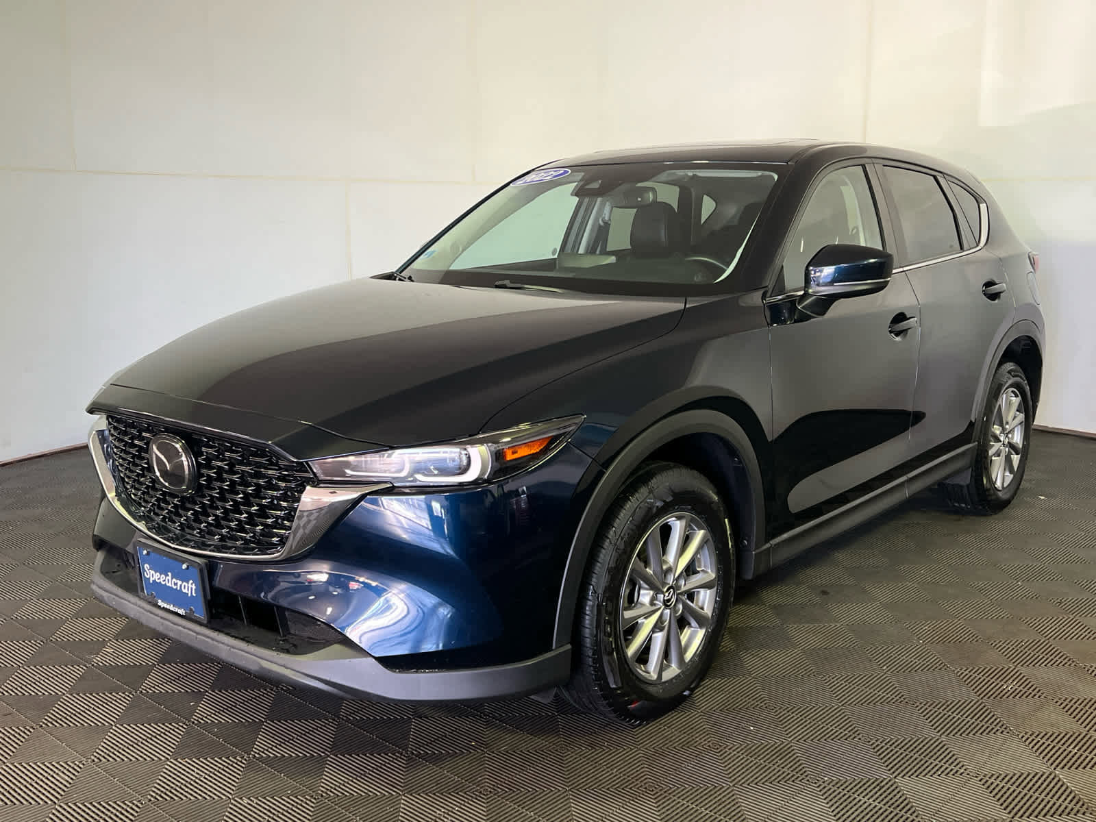 Used 2022 MAZDA CX-5 AWD 2.5 S w/ Preferred Package image 3