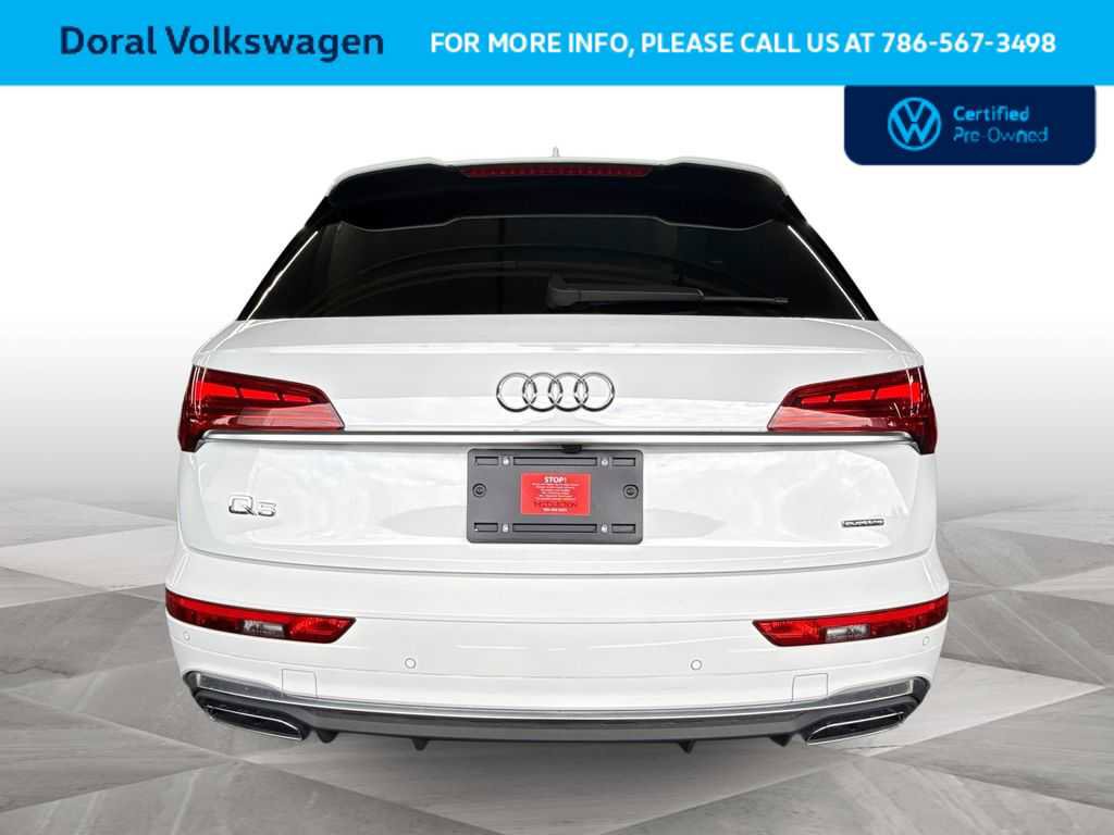Used 2023 Audi Q5 2.0T Premium w/ Convenience Package image 7