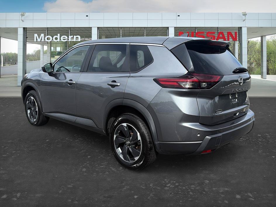 Certified 2025 Nissan Rogue SV AWD/4WD image 3