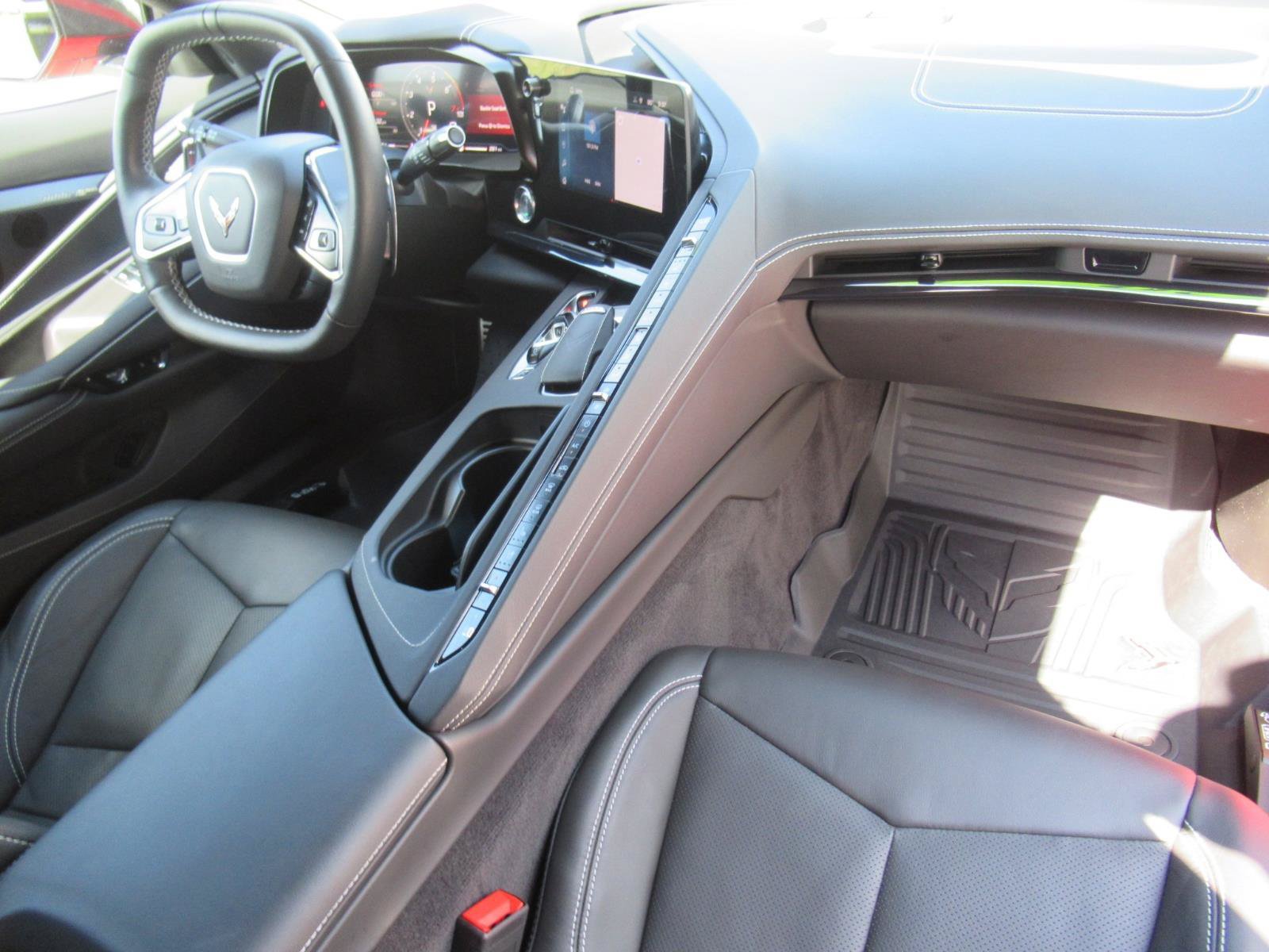Used 2024 Chevrolet Corvette Stingray Preferred Cpe w/ Stealth Interior Trim Package RWD image 10