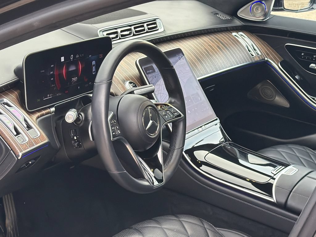 Used 2022 Mercedes-Benz S 580 4MATIC Sedan w/ Rear Seat Package image 15