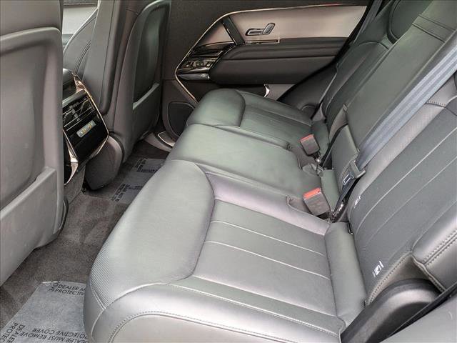 Certified 2025 Land Rover Range Rover Sport SE image 20