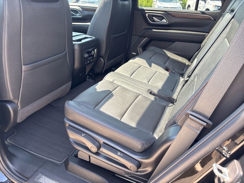 Certified 2024 Chevrolet Tahoe High Country w/ Advanced Technology Package image 21