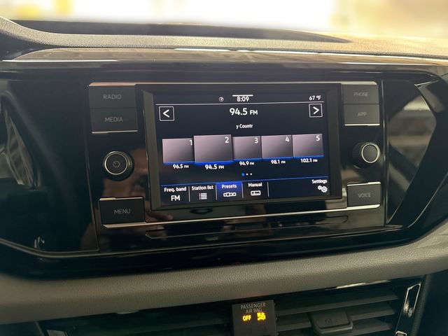 Certified 2023 Volkswagen Taos S FWD image 13