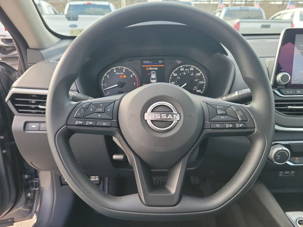 Certified 2025 Nissan Altima 2.5 S image 17