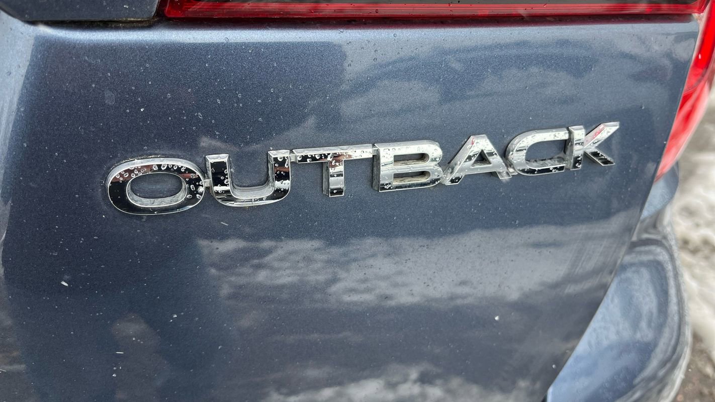 Used 2018 Subaru Outback 2.5i Limited image 26