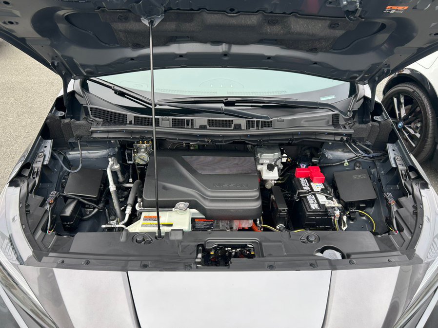 Used 2025 Nissan Leaf S FWD image 56
