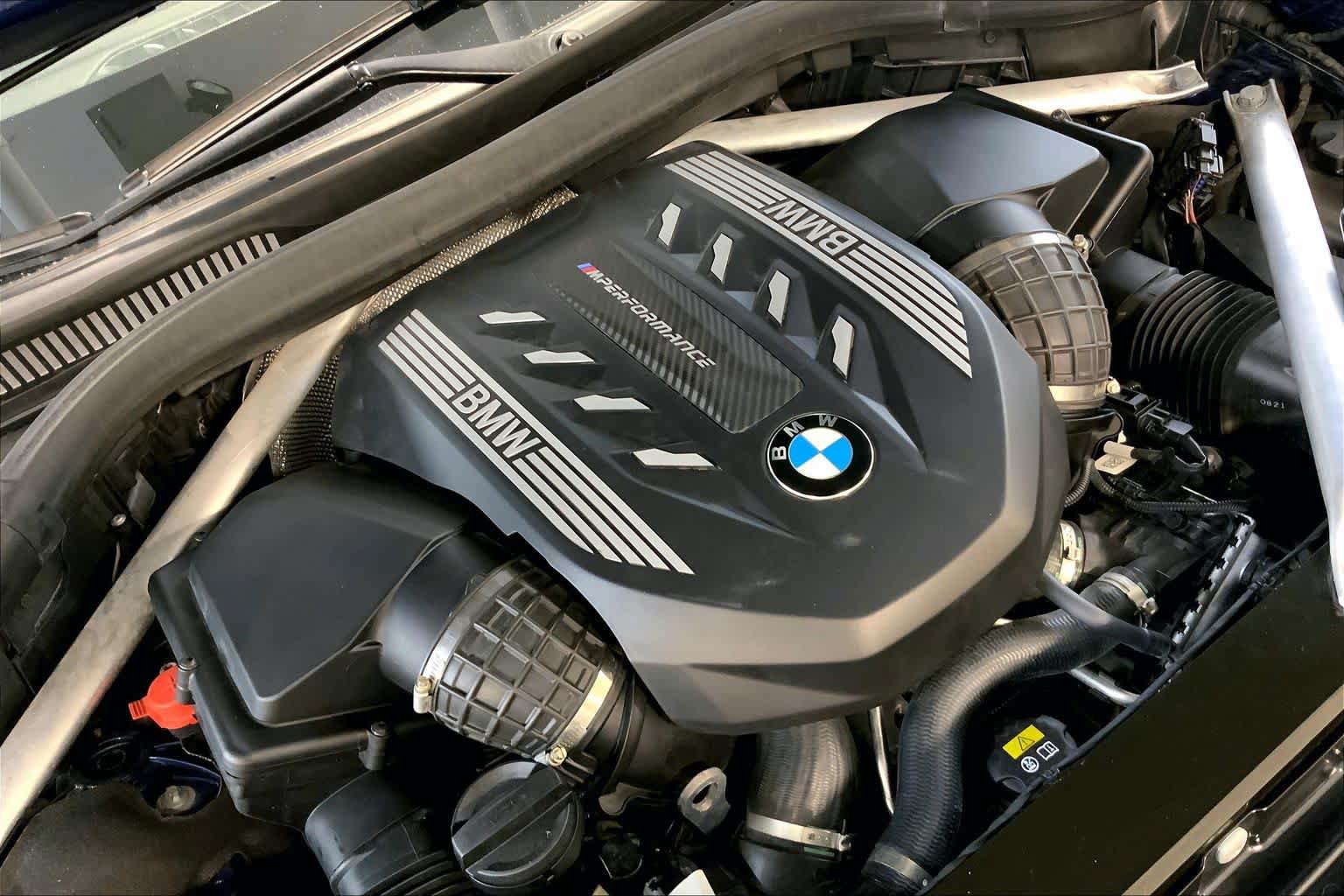 Used 2022 BMW X7 M50i AWD/4WD image 30