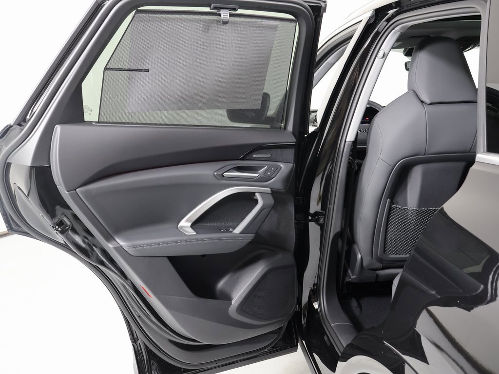 New 2025 Audi Q5 Prestige image 24