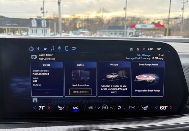 Used 2025 Chevrolet Tahoe RST w/ RST Capability Package image 55