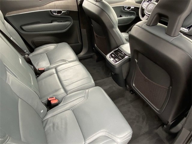 Used 2021 Volvo XC90 T6 Inscription w/ Lounge Package image 16