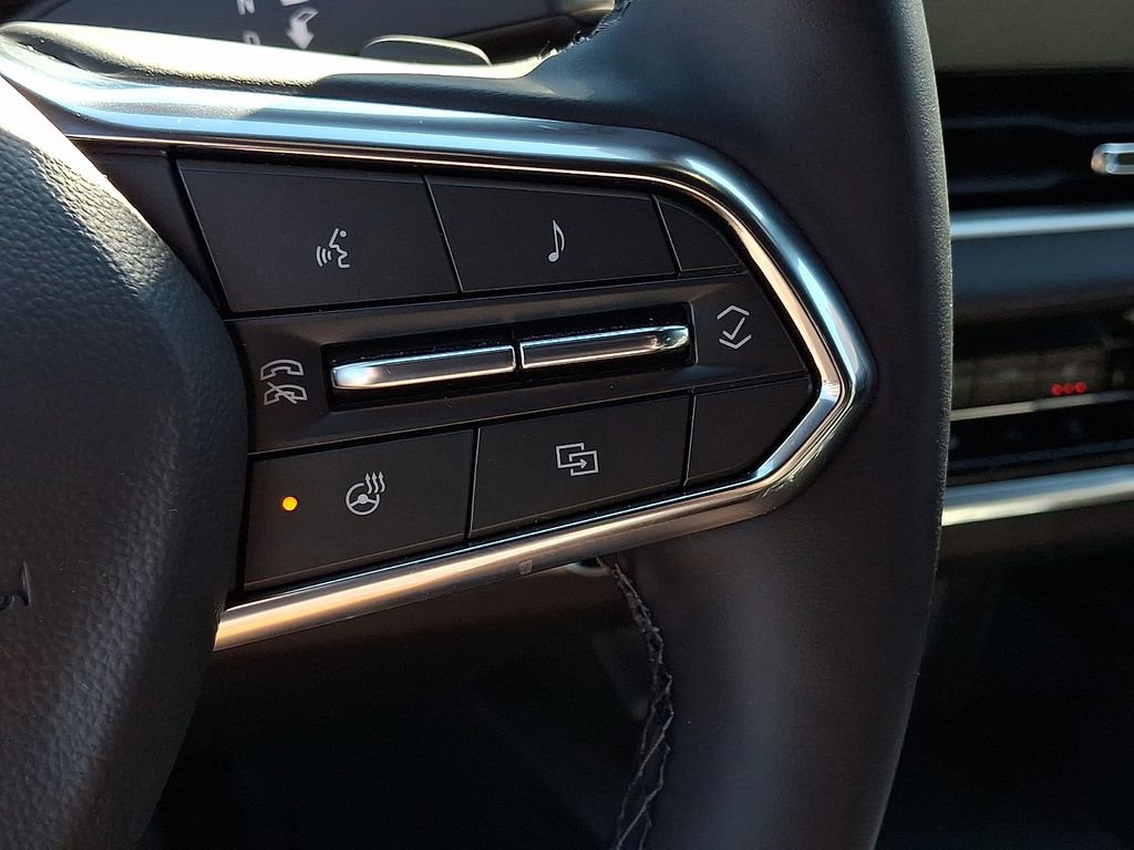 Used 2026 Chevrolet Equinox LT w/ Convenience Package II image 21